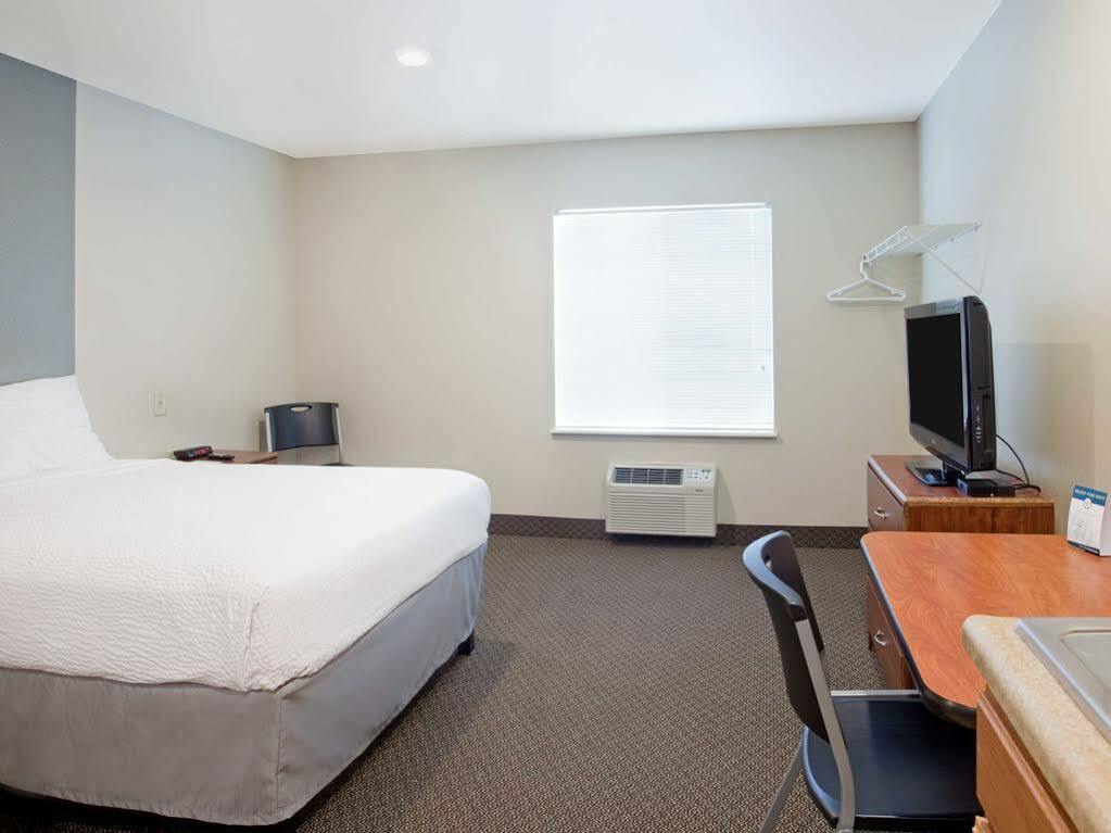 Woodspring Suites 威利斯顿 外观 照片